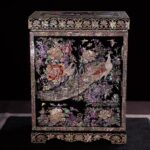 Mother-of-Pearl Lacquer Peacock Vintage Jewelry Box